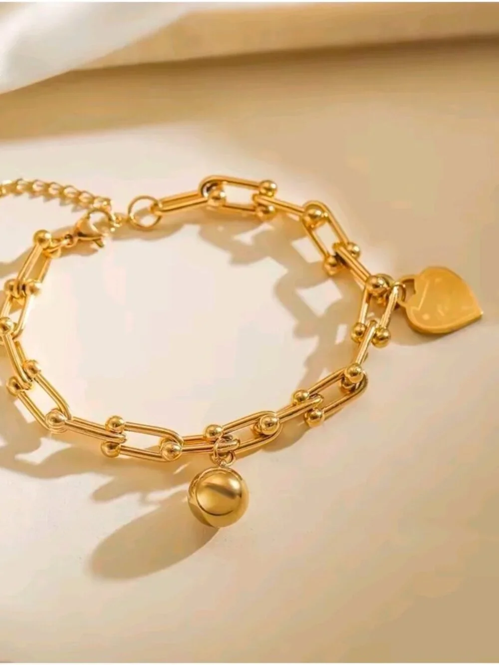 Polished Gold Heart & Sphere Link Bracelet